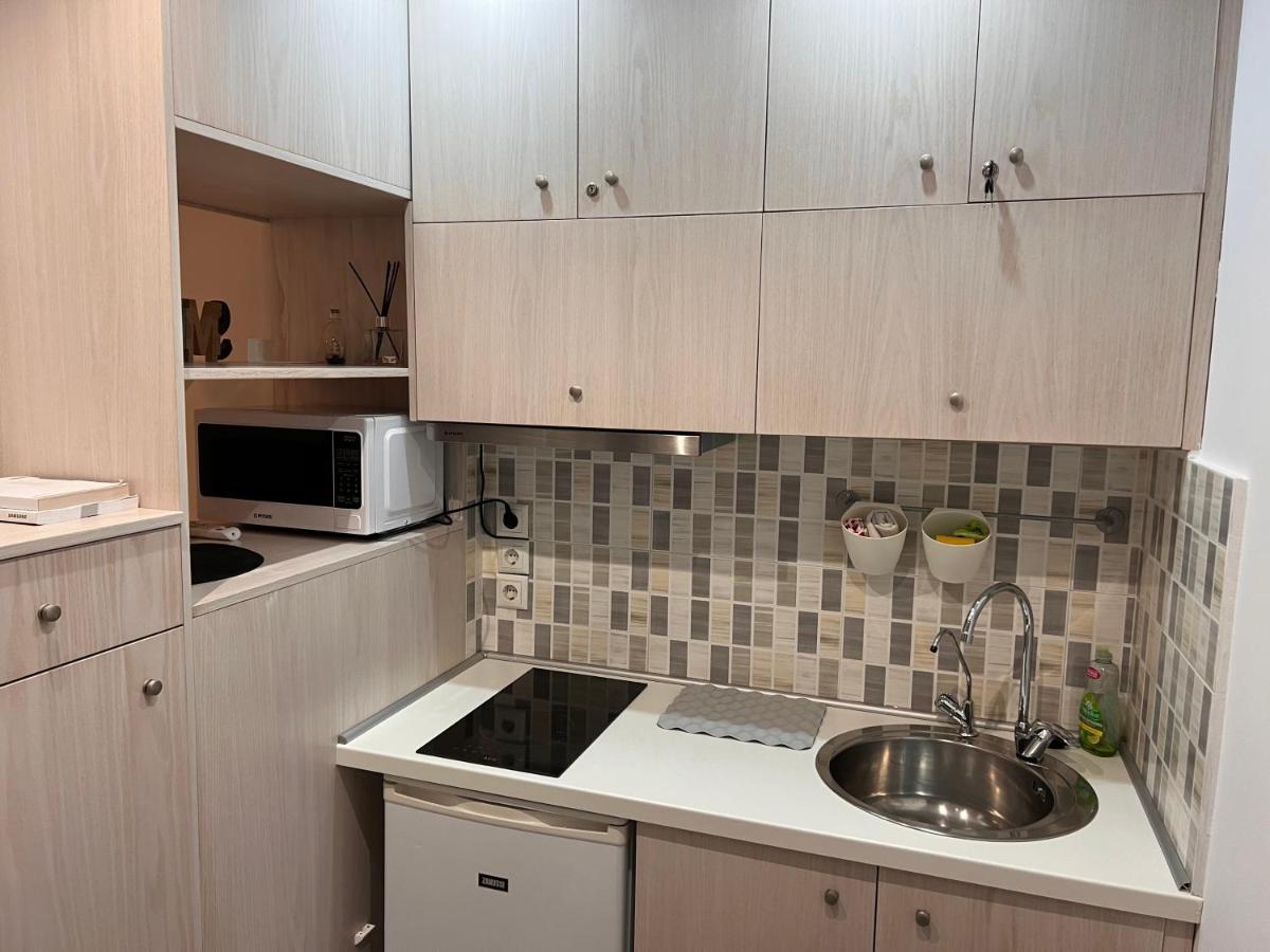 Appartement Small Budget Diamond In Agias Sofias. Thessaloniki